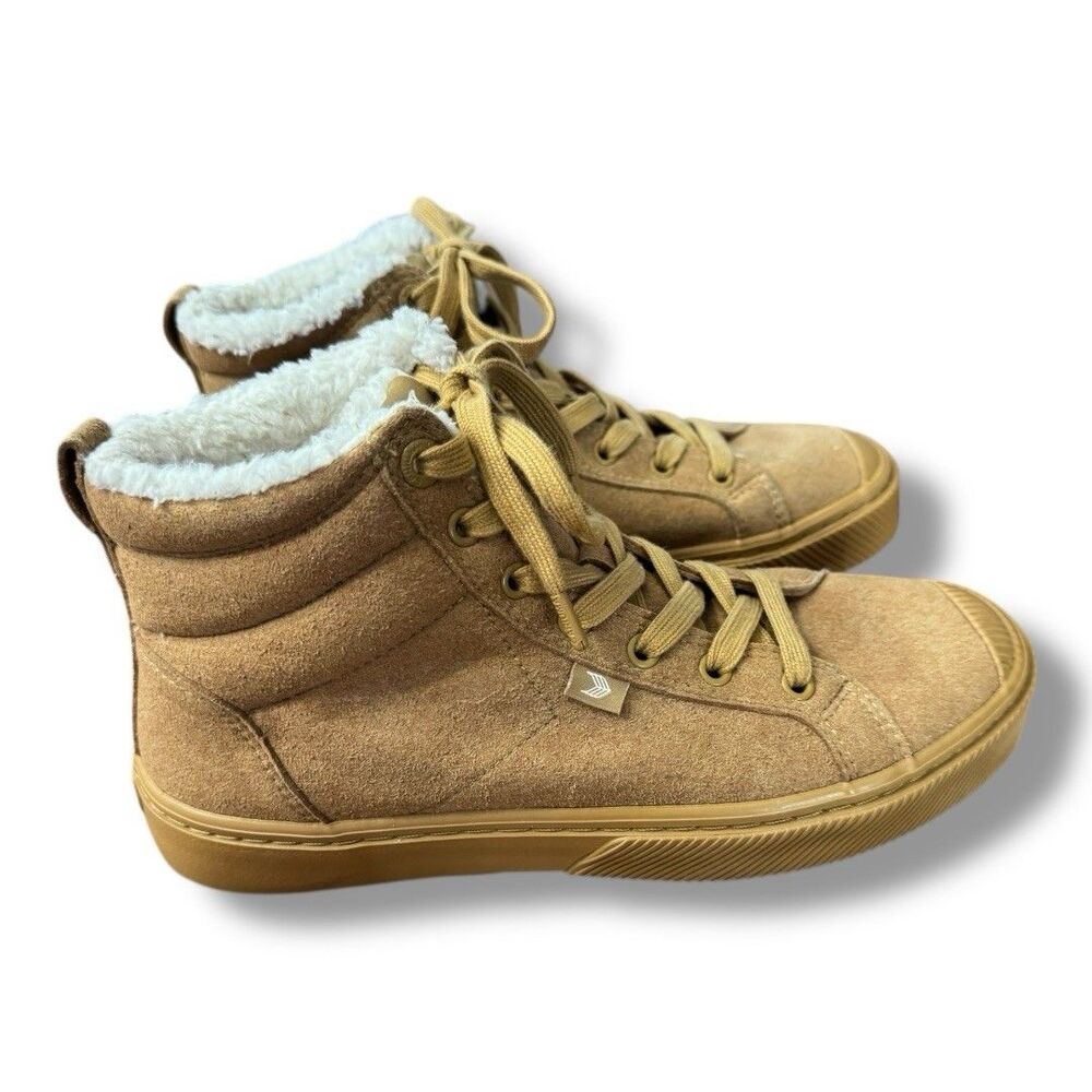 Cariuma OCA High Top Suede Sneaker Camel Lined Men’s Sz 6.5 / Women’s Sz 8